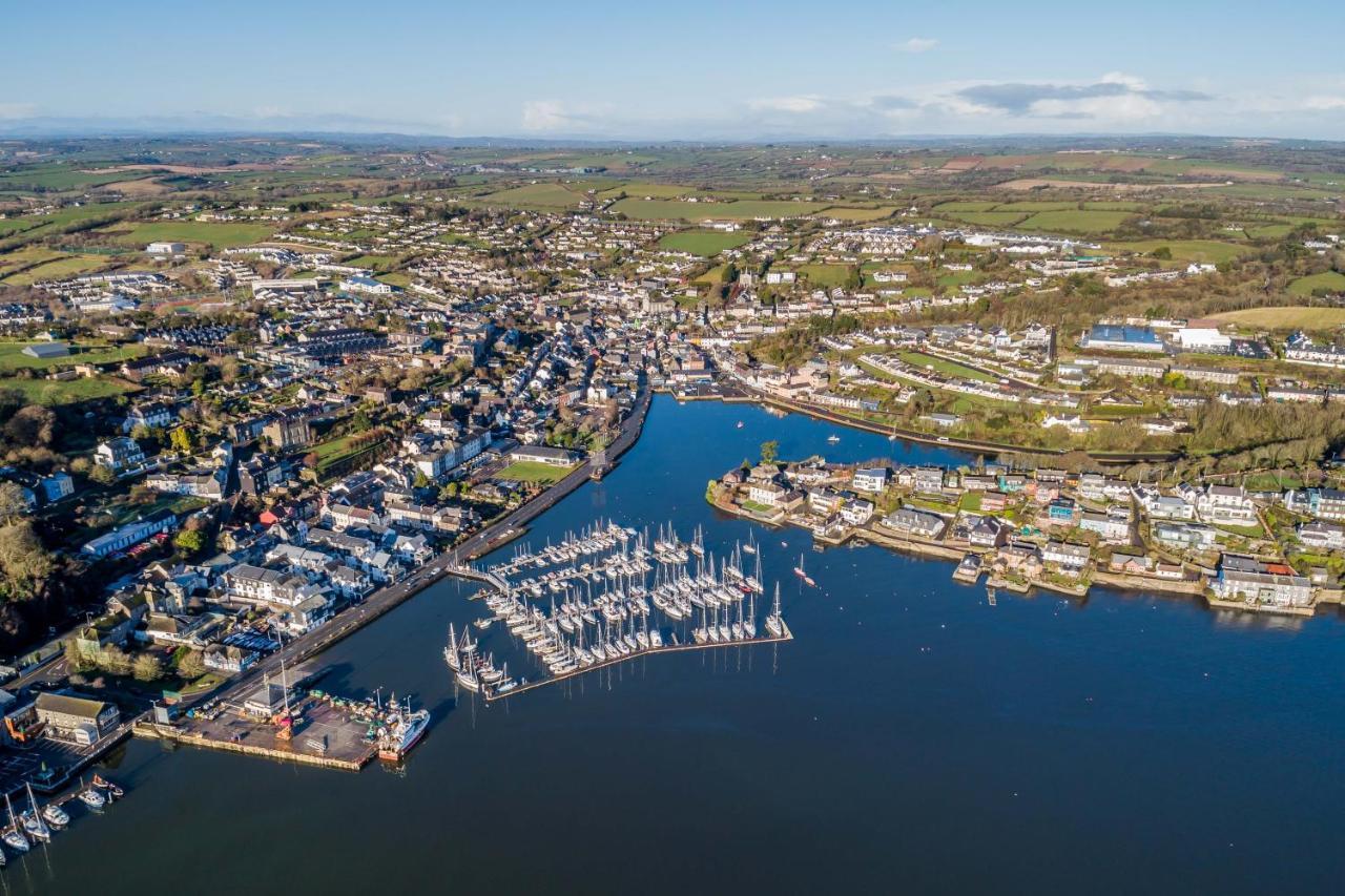 Ocean View,Kinsale, Hosted By Exquisite Holiday Homes, Sleeps 22 Ngoại thất bức ảnh
