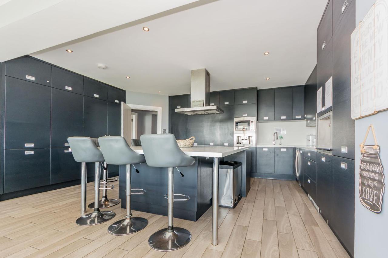 Ocean View,Kinsale, Hosted By Exquisite Holiday Homes, Sleeps 22 Ngoại thất bức ảnh